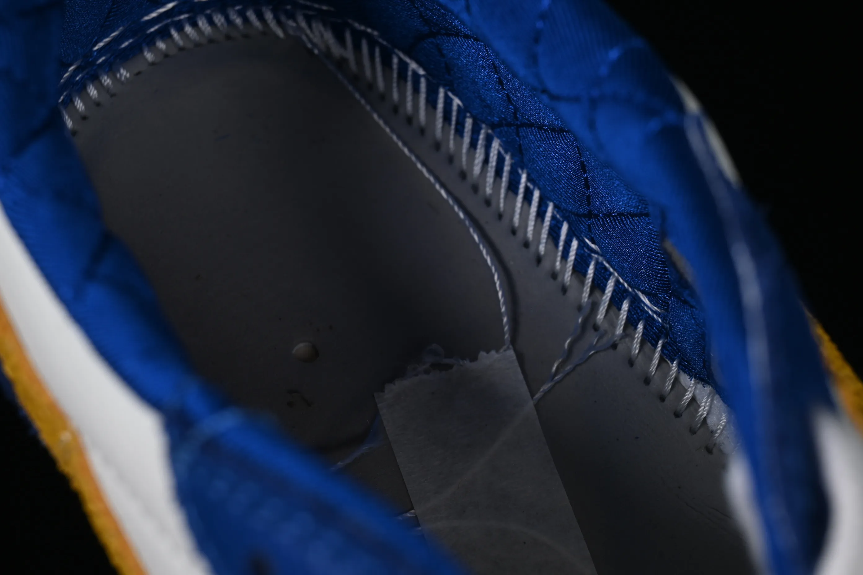 All categories Air Jordan Jordan series basketball shoes Air Jordan 1 Low Z version Air Jordan 1 Low AJ1 Joe 1 white blue yellow hook burst pattern low-top cultural and leisure sports sneakers DZ0792-103